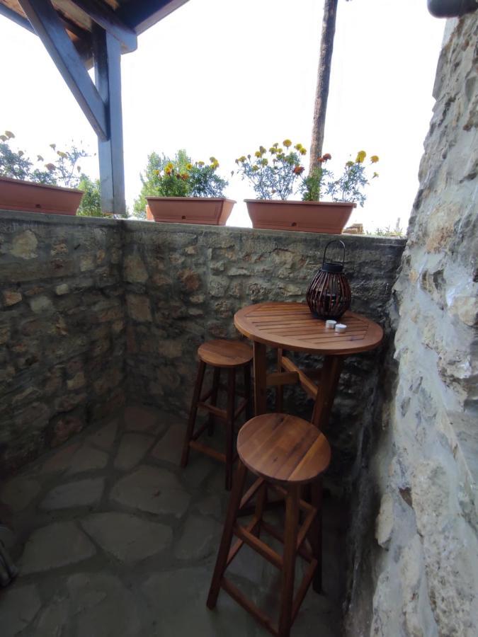 Kishaz A Szolohegyen Apartment Balatonakali Exterior foto